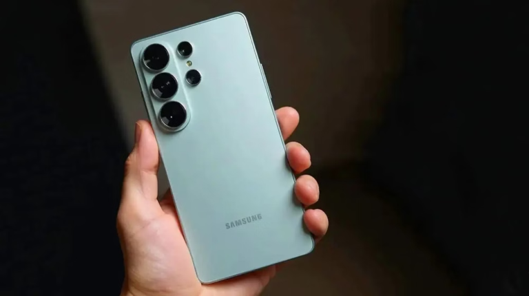 Galaxy S26 Ultra Faces Extreme Durability Test in JerryRigEverything Video