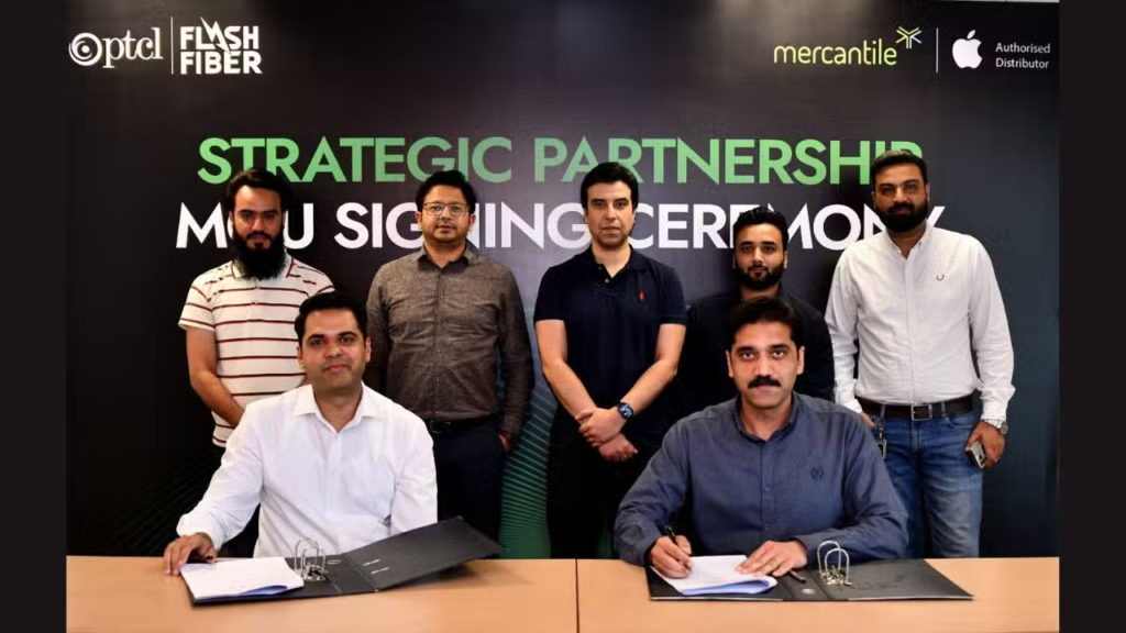 PTCL and Mercantile Pakistan Partner to Promote Apple MacBook Neo